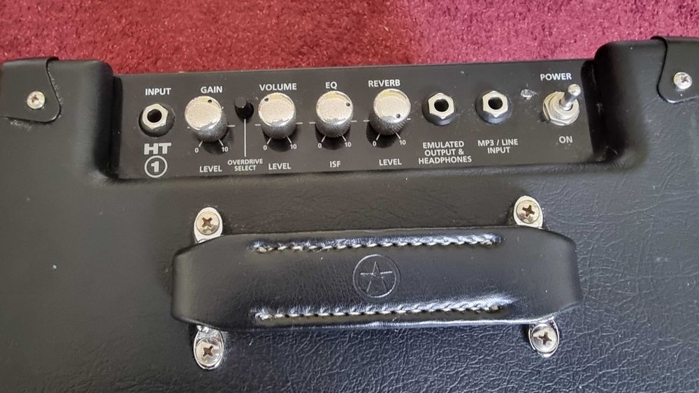 Amplificador Valvulado Blackstar HT-1R (C/ Reverb) – Válvula Nova!