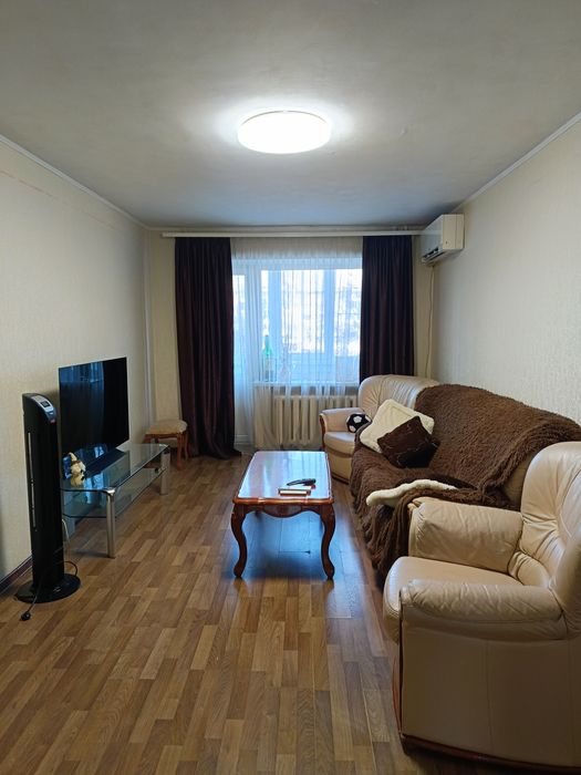 Сдам двухкомнатную квартиру. Проспект Свободы