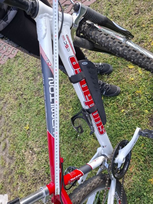 Biało czerwony rower Hamilton Sundance 26"