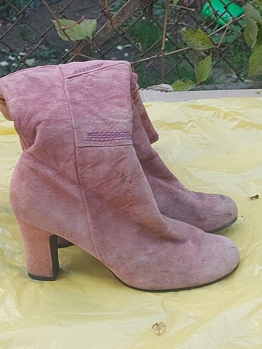 Kozaki damskie zamsz rozmiar 38 firma MARISHE