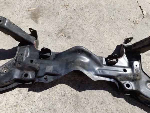 Charriot frente FORD Puma (EC_)