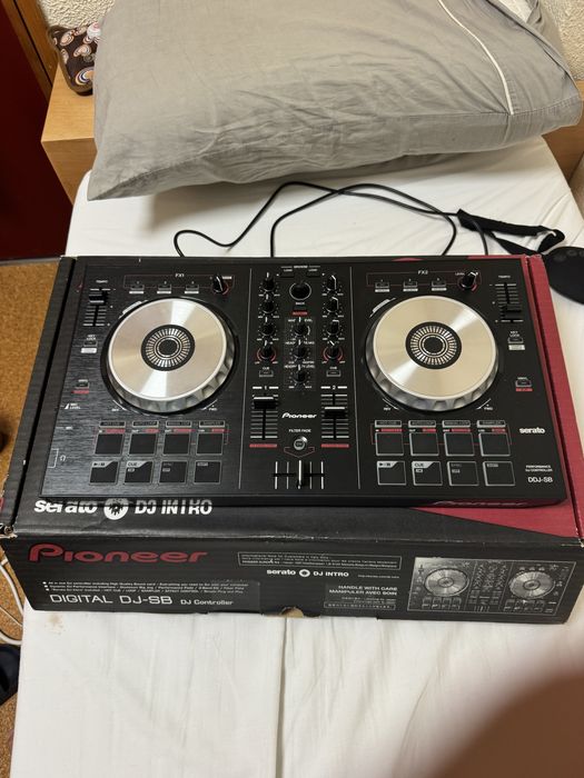 Consola DJ PIONEER DJ-SB NOVA