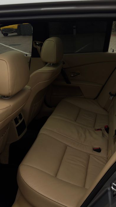 Продам авто BMW 530d