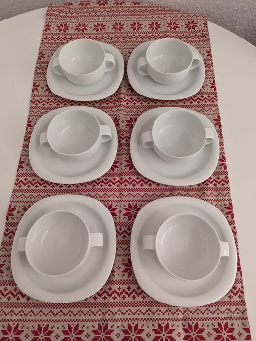 Rosenthal Suomi 6 Nowych Bulionówek z Podstawkami