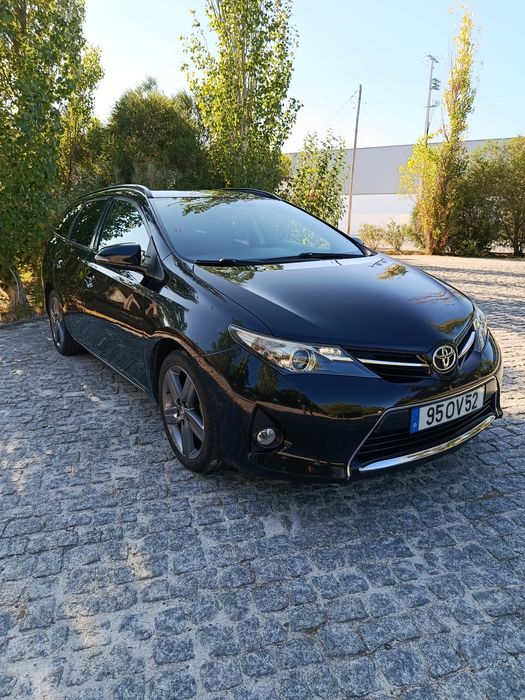 Toyota Auris Touring Sports