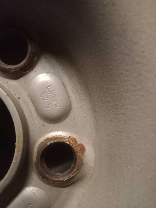 Felgi 15 Ford Focus Mk2 z oponami 195x65x15