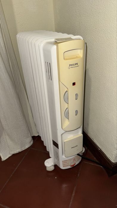 Aquecedor a óleo Philips HOT airsystem