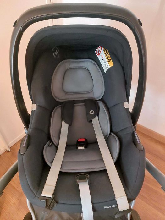 Carrinho  de Bébé Completo - Ovo + Passeio + Acessórios