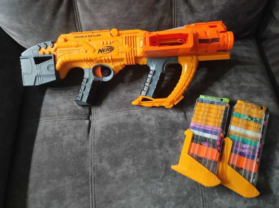 Nerf Double Dealer B5367 Doomlands Wyrzutnia