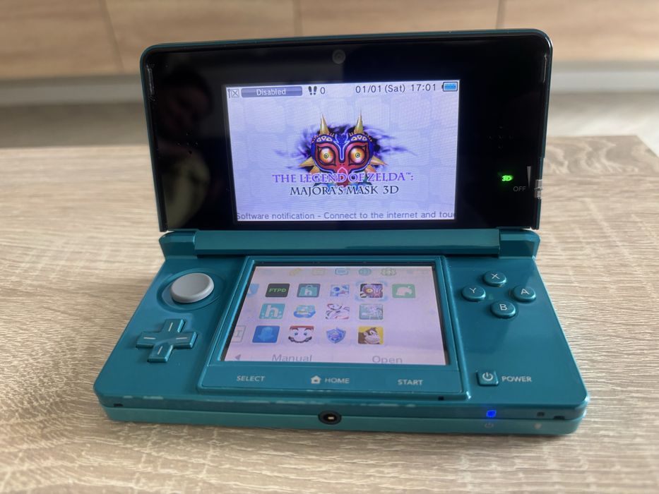 Nintendo 3DS Aqua Blue 64 gb