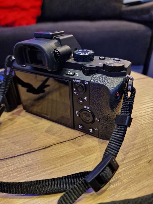 Sony A7 II, przebieg 11tys, 5 baterii + ładowarka