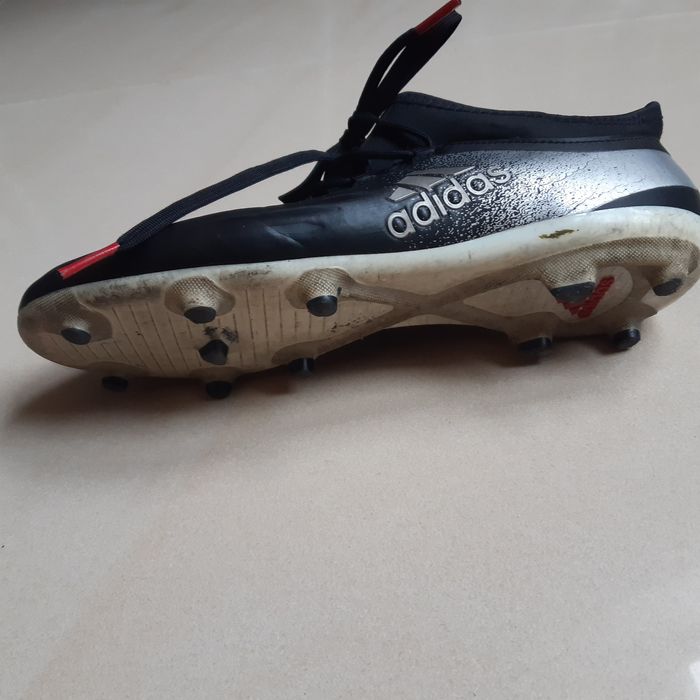 Buty piłkarskie korki ADIDAS