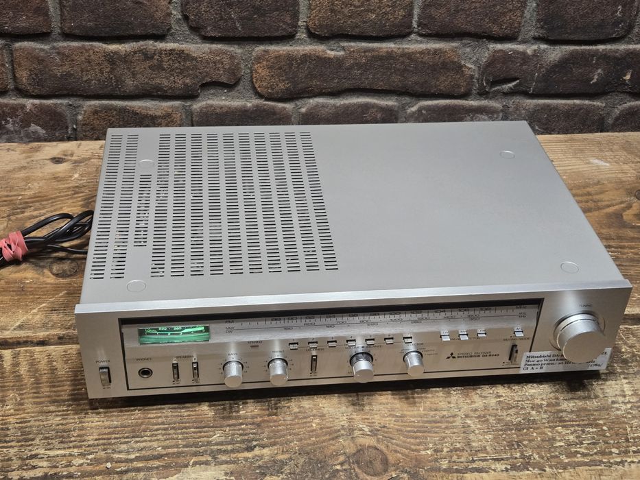 Mitsubishi DA-R440 , amplituner.