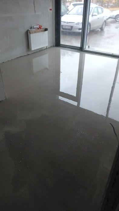 Wylewka poziomująca/wygładzająca/wyrównująca, naprawa podłóg