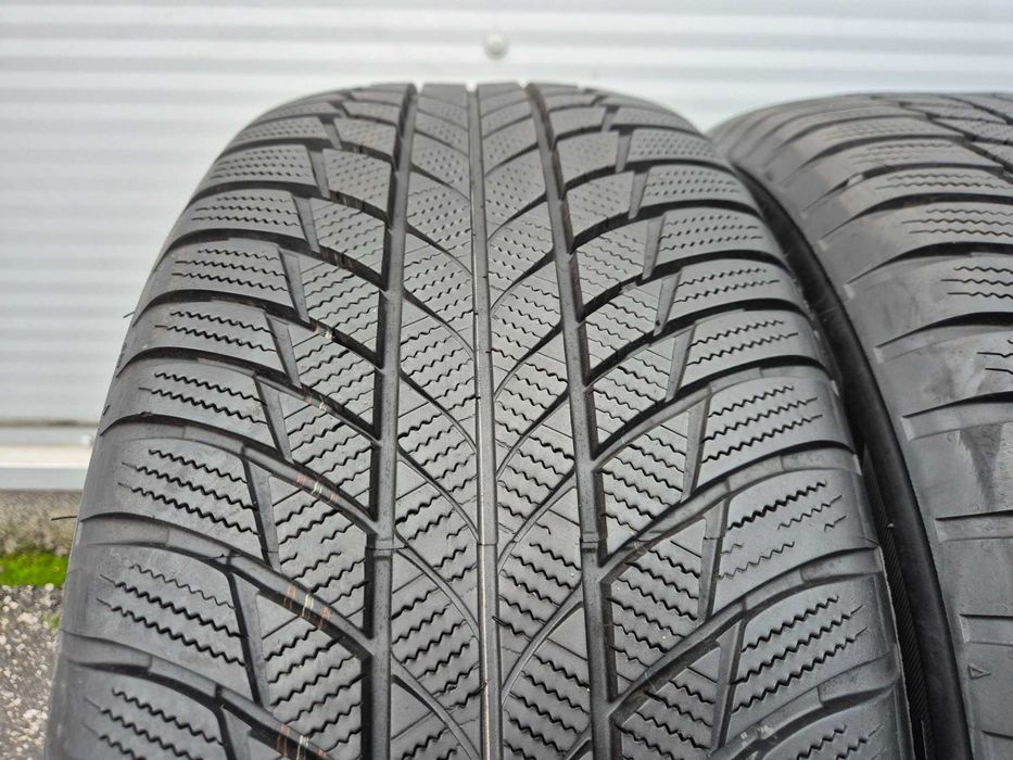 4x OPONY ZIMOWE 245/50/19 Bridgestone Blizzak LM001 (*) RFT 105V 2024R