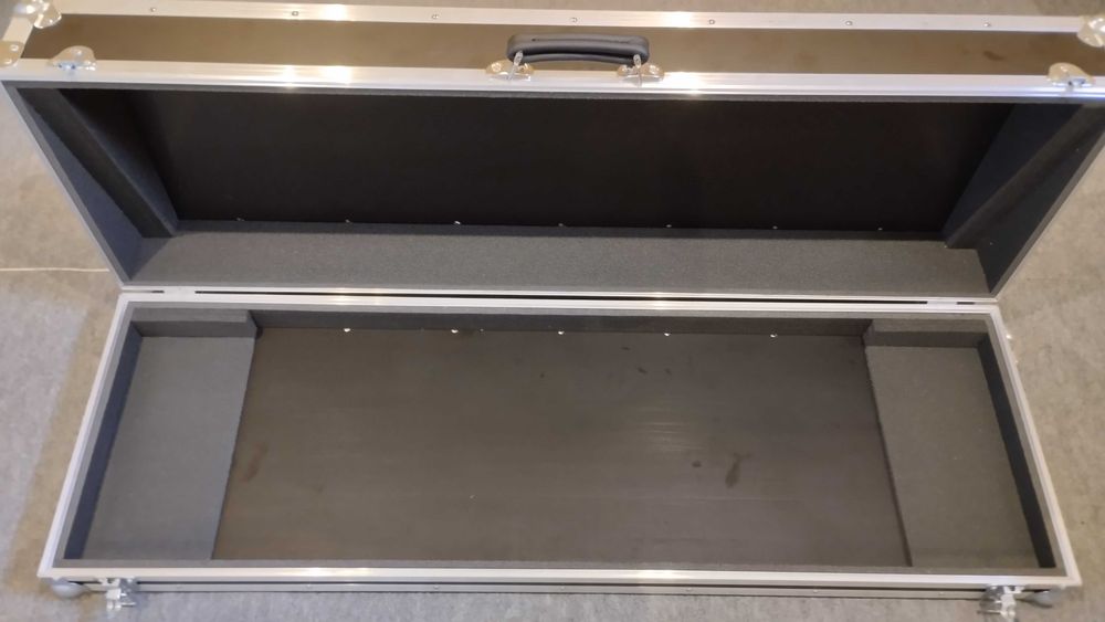 Case Thon para Yamaha MODX7