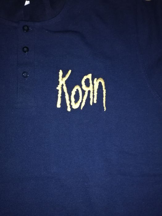 Pólo com logo Korn - novo