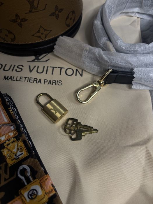 Nowa torebka z workiem i pudelkiem Louis Vuitton