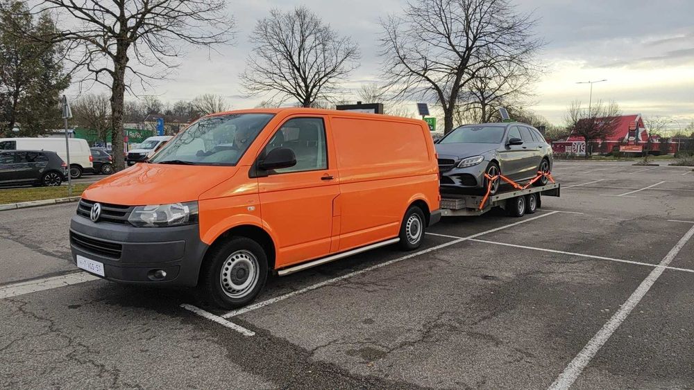 Volkswagen Transporter T5  2.0 TDI