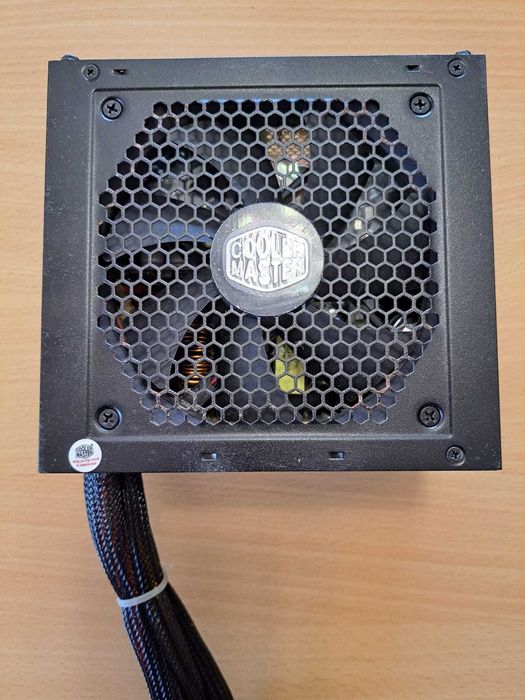 Fonte de alimentação para computadores com uso muito limitado.