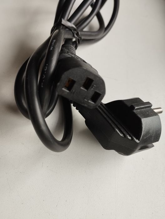 Мережевий кабель живлення для монітора/комп'ютера/телевізора