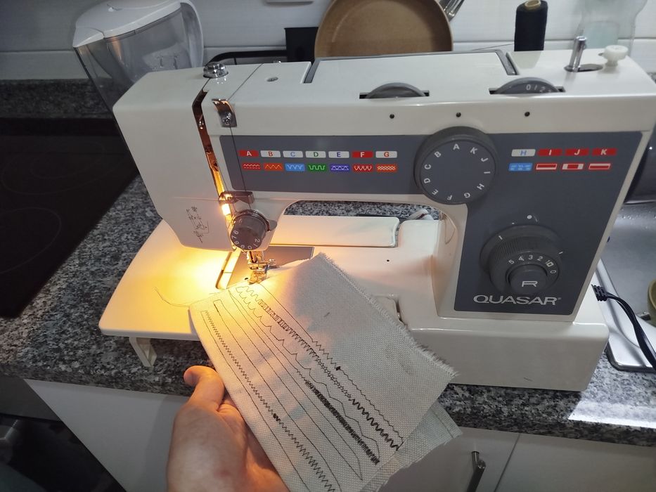 Máquina de costura