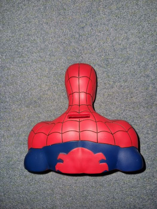 Mealheiro homem aranha