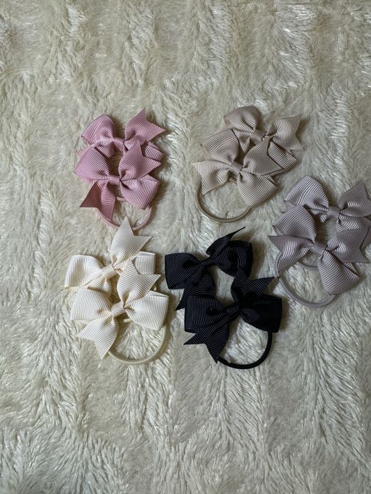 Заколки та резинки