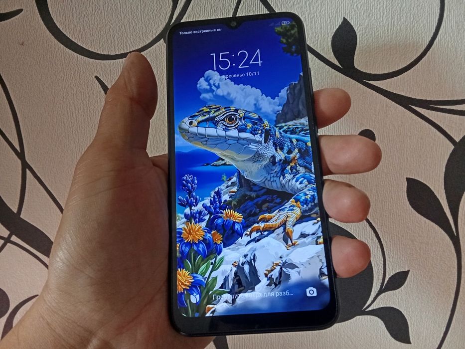 Redmi 9C NFC. 2/32Гб.  Батарея 5000mah. С отпечаток пальца.