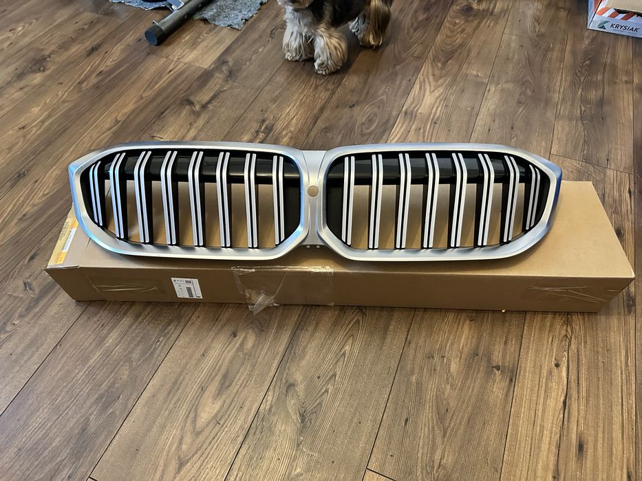 BMW seria 3 grill