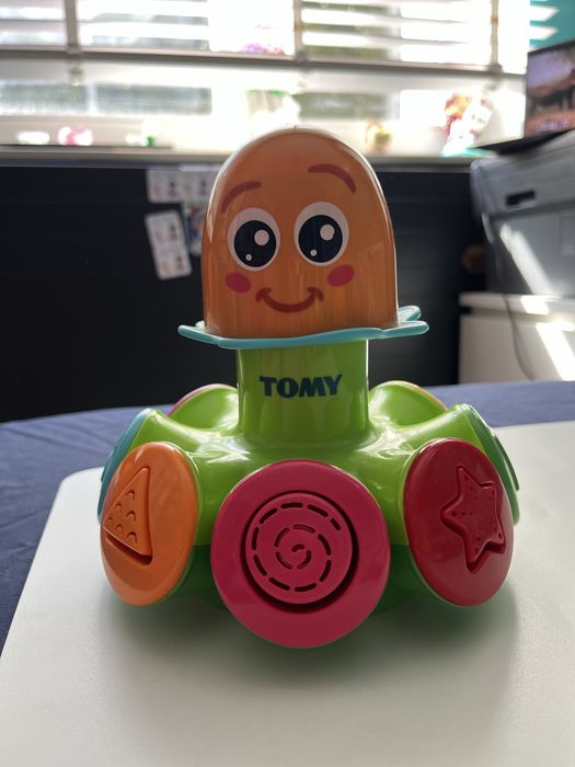 Tomy Sorter Kształtów Ośmiorniczka