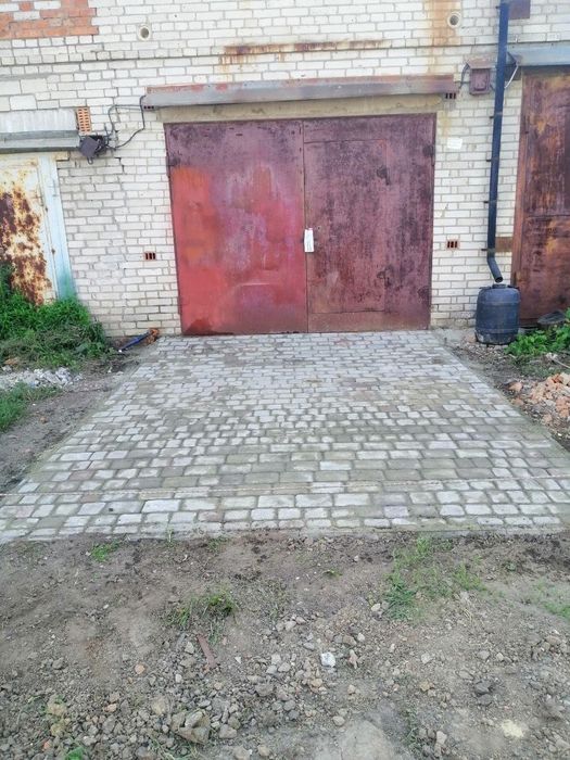 Продам гараж кооператив Авангард