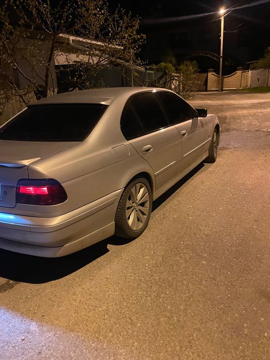 Обменяю е39 на кроссовер