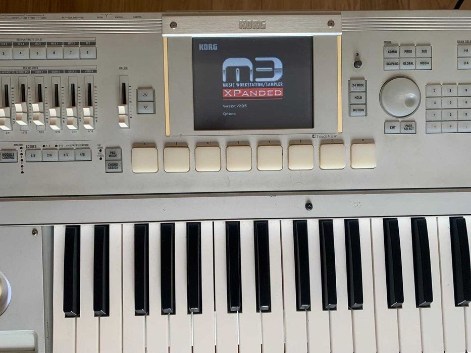 Teclado Korg M3 - 73 Xpanded – sons adicionais, ótimo estado