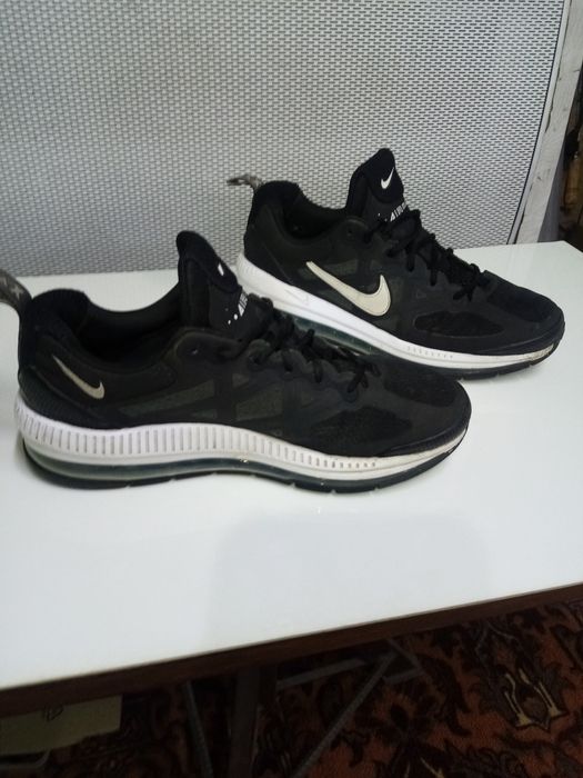 Кросовки мужские 44 р