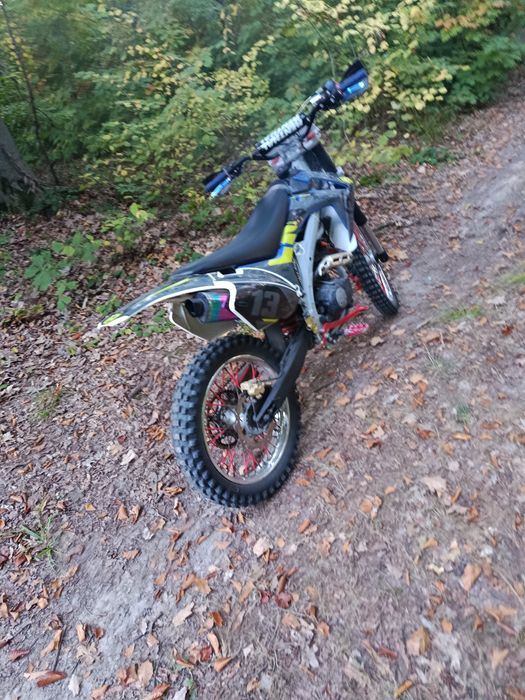 продажі мотоцикл EXDRIVE CRF 250 EX