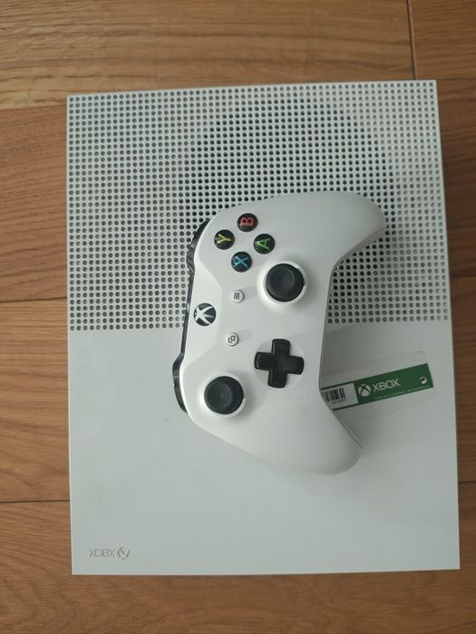 Xbox one s plus pad