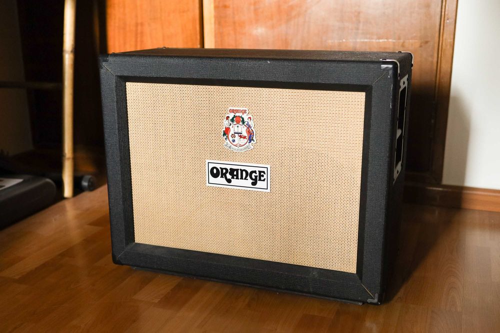 Coluna Orange PPC212-COB BK com Celestion V30