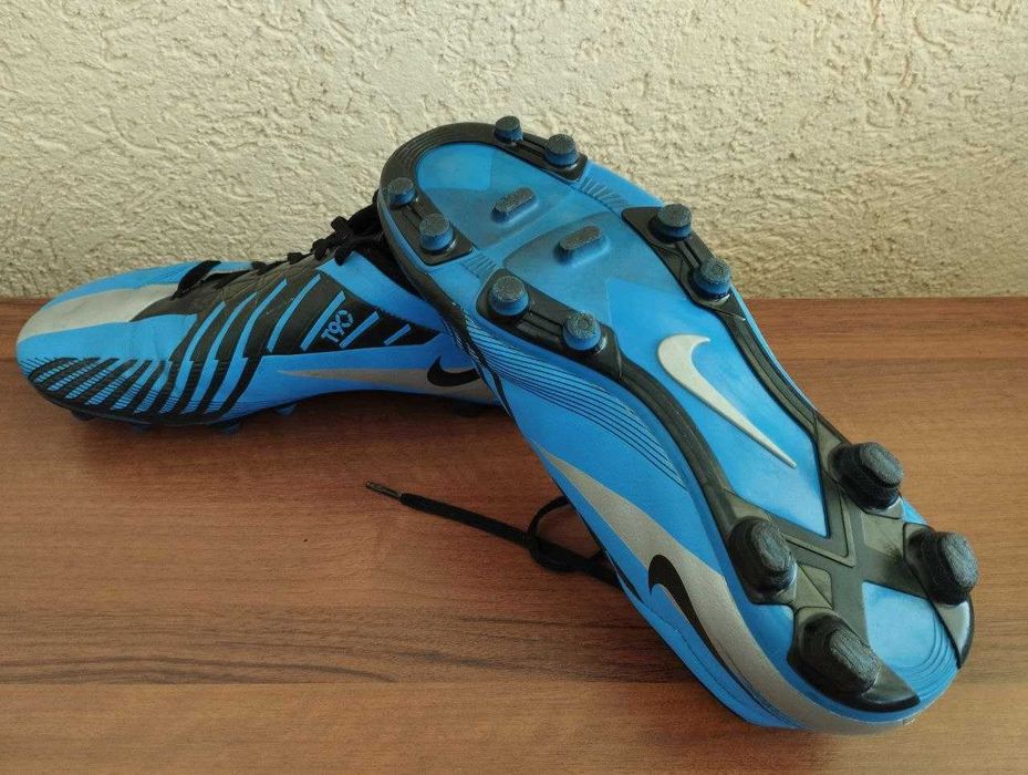 Бутсы футбольные "Nike", 28 см