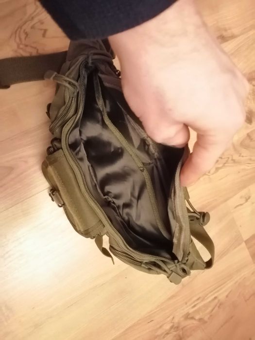 Nerka taktyczna z paskiem