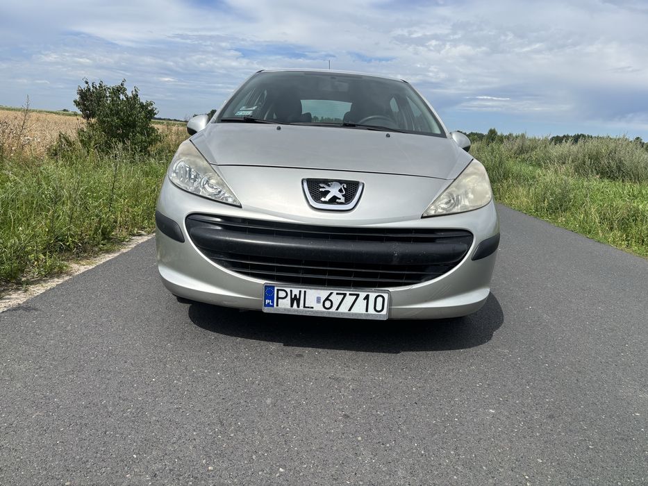 Peugeot 207 2008r