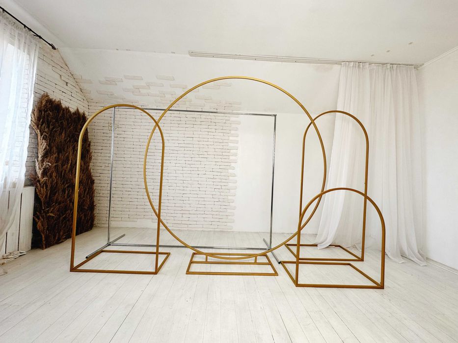 Металеві каркаси для фотозони