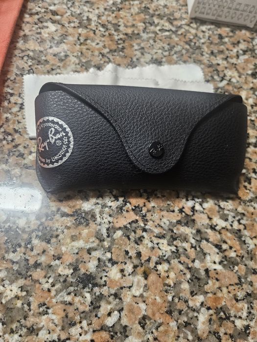Óculos ray ban dourado