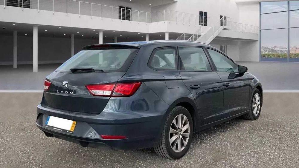 SEAT Leon ST 1.6 TDI Style S/S | Financiamento disponível
