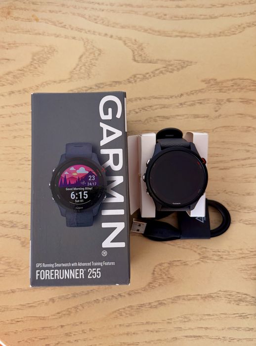 Garmin Forerunner 255 à venda