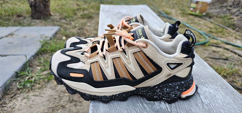 Adidas Hyperturf Adventure damskie buty trekkingowe rozmiar 40 wkładka 25cm jak Nowe