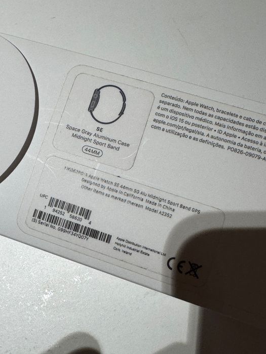 Apple Watch SE 44mm (Cinza Espacial) + Estojo Longvadon + 12 Pulseiras