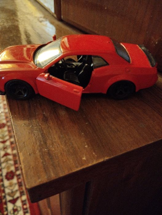 Модель машини DODGE