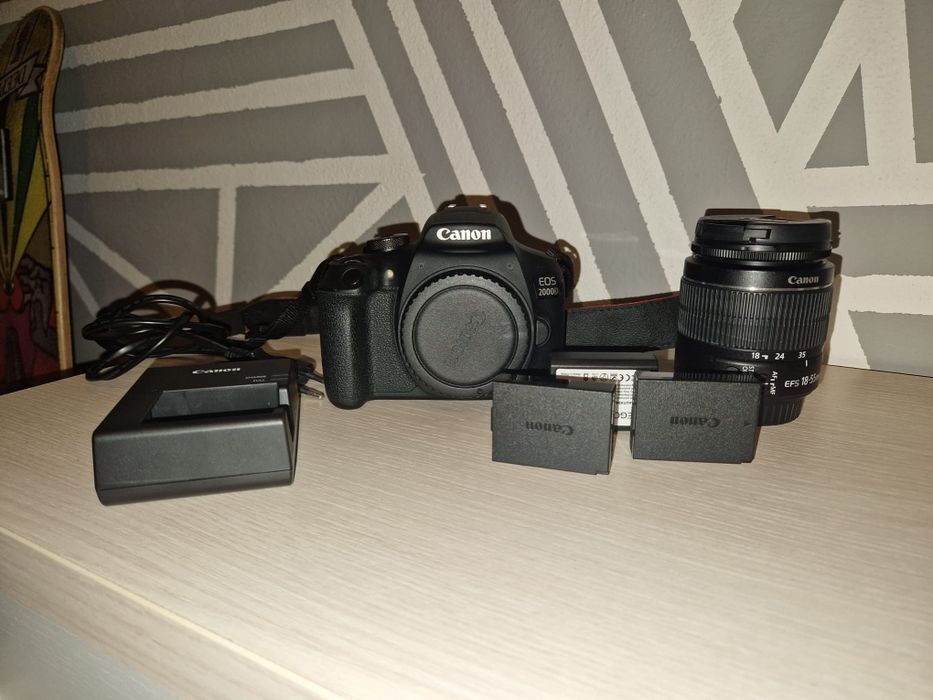 Vendo Canon EOS 2000D