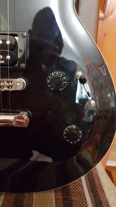 Электрогитара Godin